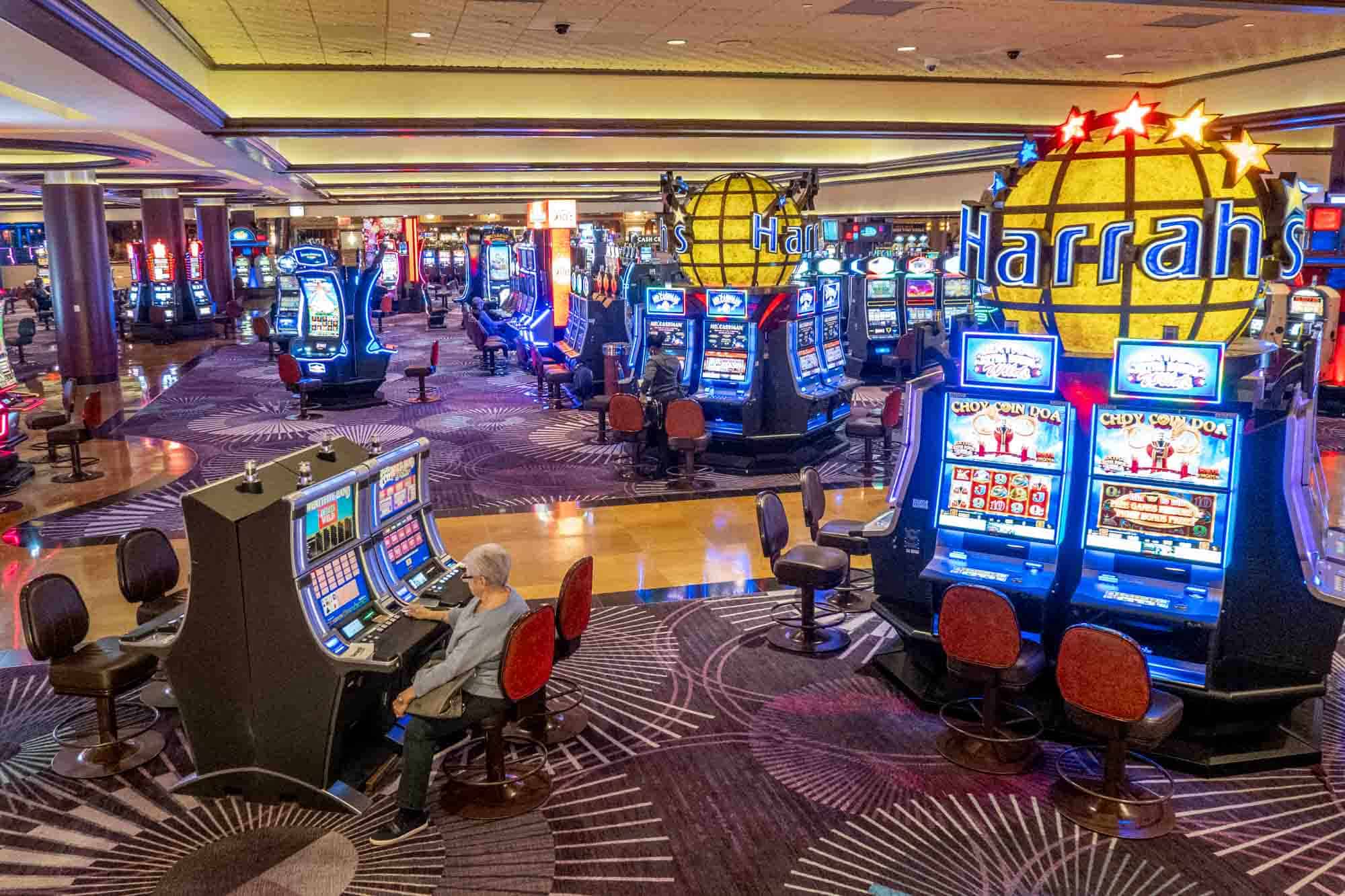 Slot Makinelerinde Avançe Stratejileri