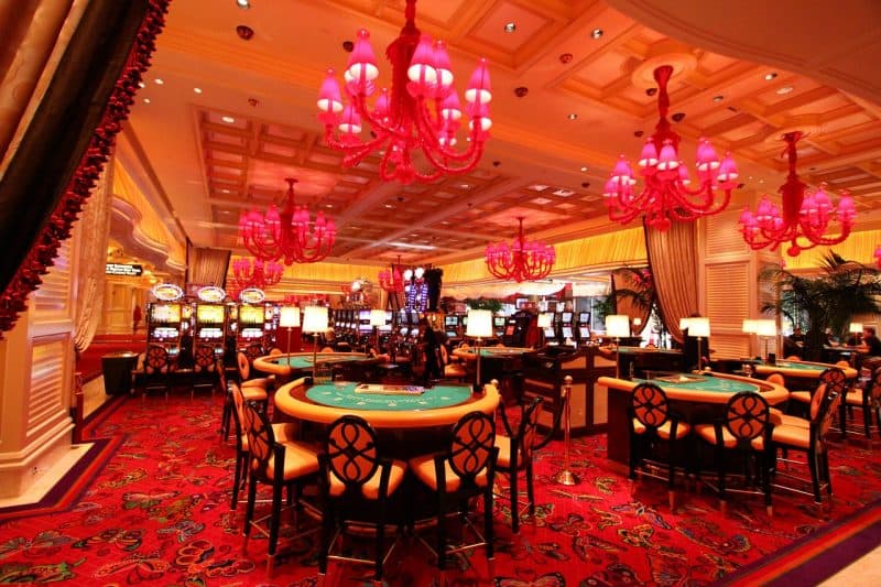 Slot Makinelerindeki Kazanma Sırları ve Stratejiler